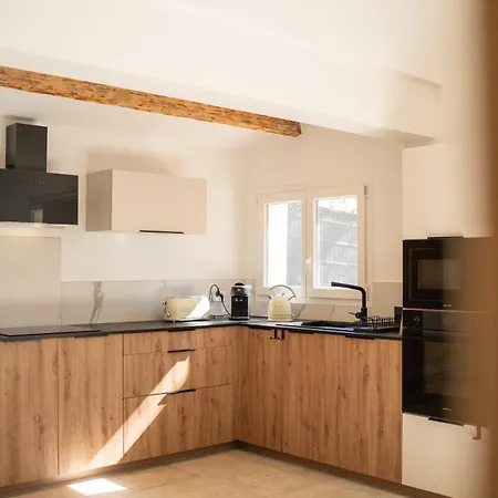 Pied-a-terre Ideal A Avec Jardin Et Parking Bandol