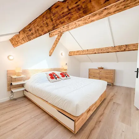 Apartment Pied-a-terre Ideal A Avec Jardin Et Parking *