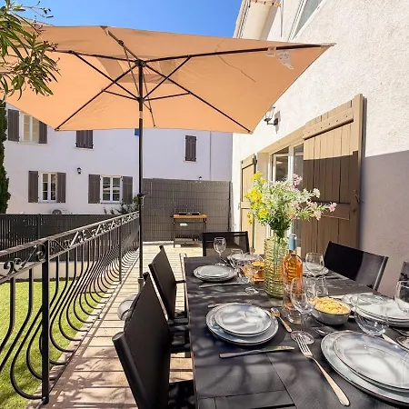 Apartment Pied-a-terre Ideal A Avec Jardin Et Parking *