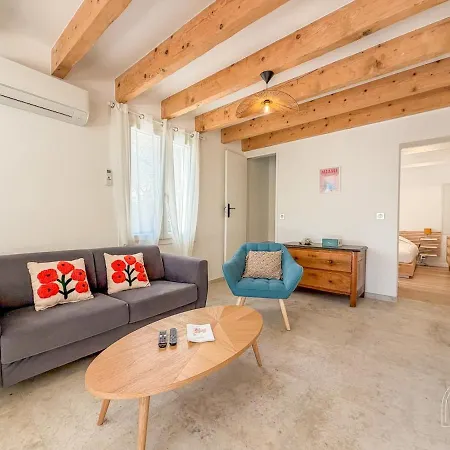Pied-a-terre Ideal A Avec Jardin Et Parking Bandol