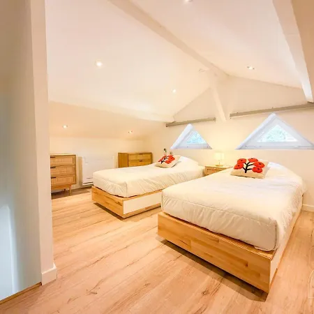 Pied-a-terre Ideal A Avec Jardin Et Parking Lägenhet *