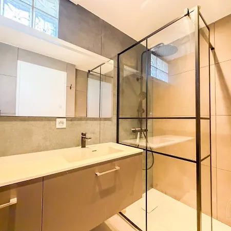 Lägenhet Pied-a-terre Ideal A Avec Jardin Et Parking